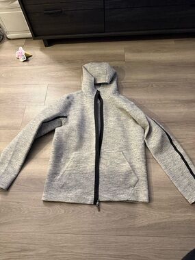 lululemon athletica Heather Gray Full-Zip Hoodie with Black Trim
